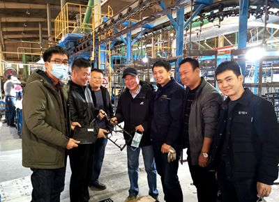 "鑄鐵搪瓷爐架及烤網(wǎng)靜電干粉噴涂技術(shù)”項目實驗在三廈公司開展